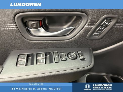 New 2026 Honda Pilot Touring image 10