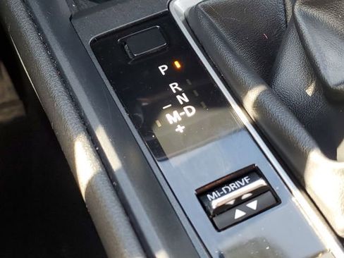 Used 2024 MAZDA CX-50 AWD 2.5 S w/ Preferred Package image 19