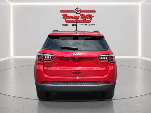 New 2026 Jeep Compass Latitude AWD/4WD image 4