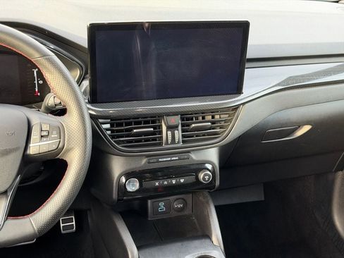 Certified 2023 Ford Escape ST-Line w/ Tech Pack #1 image 33