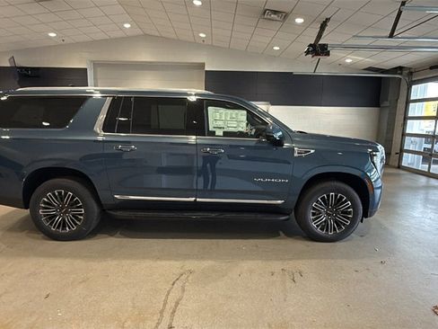 New 2026 GMC Yukon XL Elevation image 8
