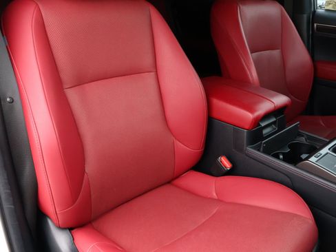 Used 2023 Lexus GX 460 Premium image 19