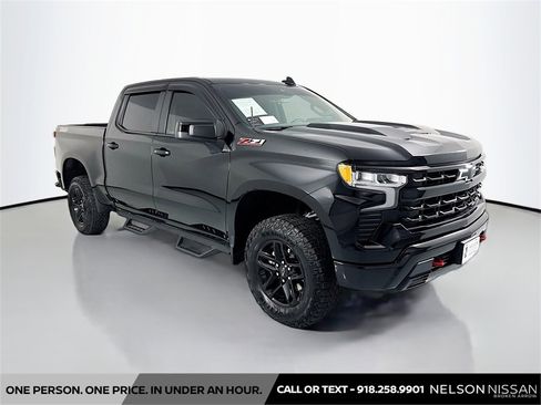 Used 2024 Chevrolet Silverado 1500 LT Trail Boss w/ Protection Package image 3