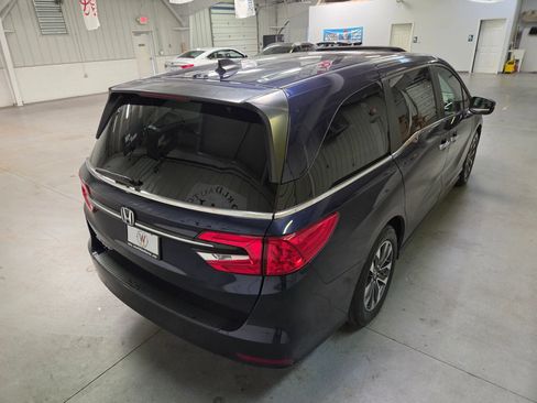 Used 2023 Honda Odyssey EX-L image 7