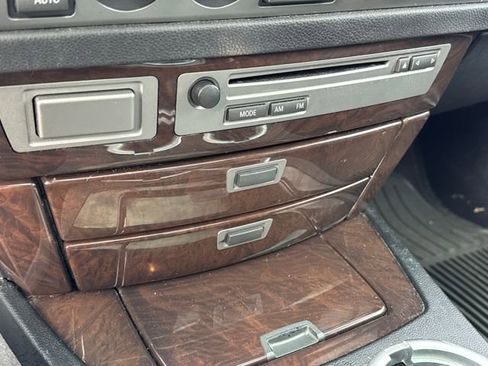 Used 2007 BMW 750Li image 26