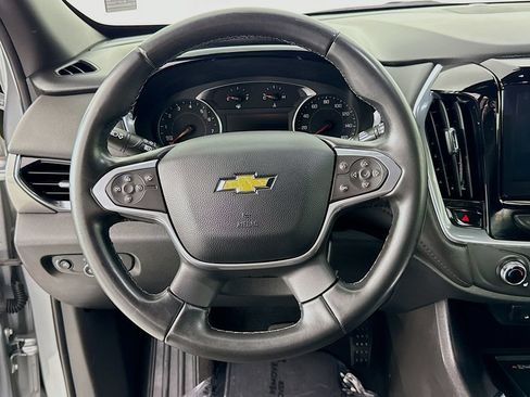 Used 2023 Chevrolet Traverse LT AWD/4WD image 11