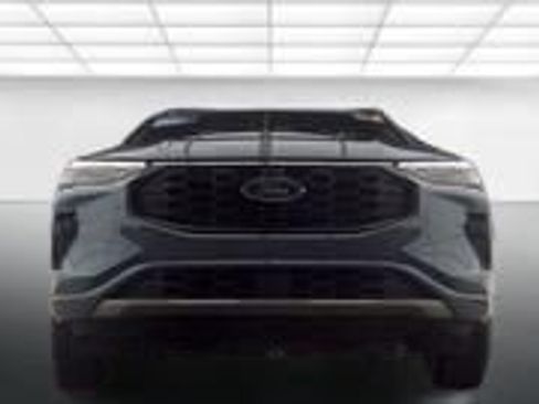 Used 2024 Ford Escape ST-Line w/ Tech Pack #1 AWD/4WD image 4