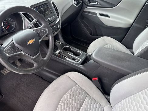 Used 2019 Chevrolet Equinox LT AWD/4WD image 5