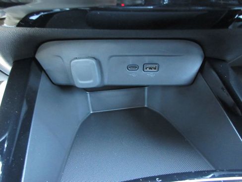 New 2026 Chevrolet Trax RS w/ Driver Confidence Package image 29