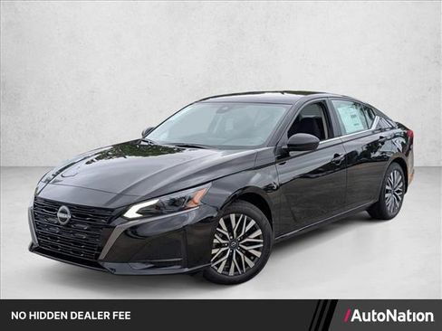 New 2026 Nissan Altima 2.5 SV FWD image 1