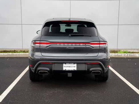 New 2026 Porsche Macan image 7