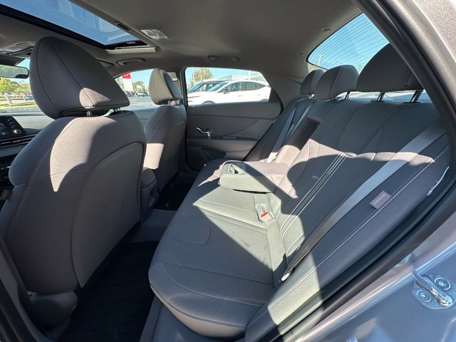 Used 2026 Hyundai Elantra SEL Sport Premium FWD image 26