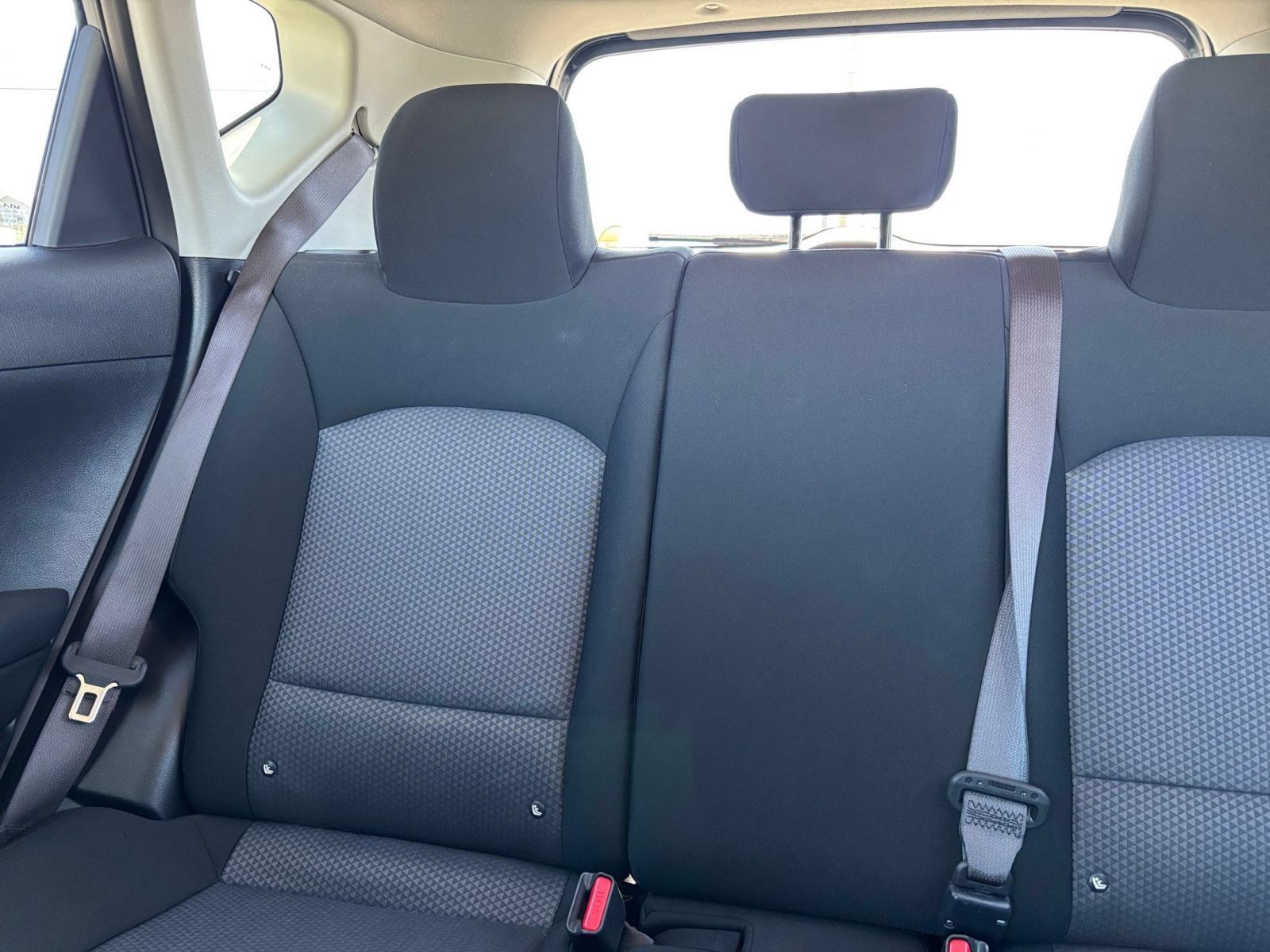 Used 2025 Kia Soul LX w/ LX Technology Package FWD image 36