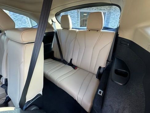 Used 2023 Acura MDX SH-AWD w/ Technology Package image 19