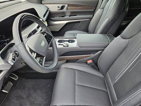 New 2026 Cadillac Vistiq Sport AWD/4WD image 9
