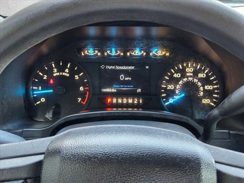 Used 2017 Ford F150 XL w/ Equipment Group 101A Mid image 10