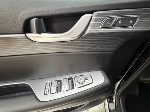 Used 2024 Hyundai Palisade Limited AWD/4WD image 31