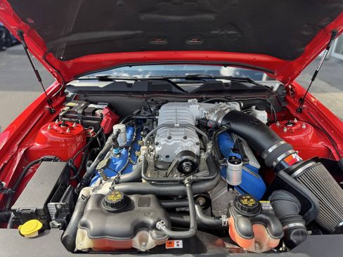 Used 2011 Ford Mustang Shelby GT500 w/ SVT Performance Pkg RWD image 31