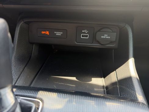 Certified 2023 Honda Civic EX-L image 32