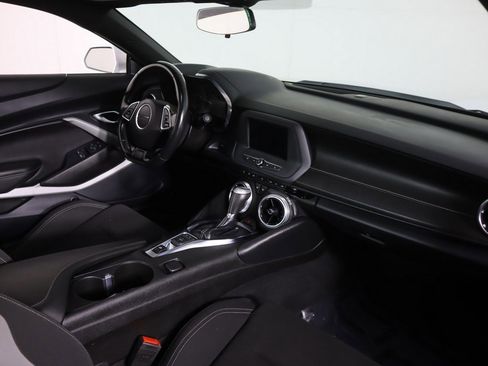 Used 2023 Chevrolet Camaro LT image 23