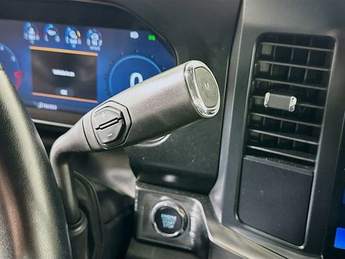 Used 2023 Ford F350 Lariat w/ FX4 Off-Road Package image 18