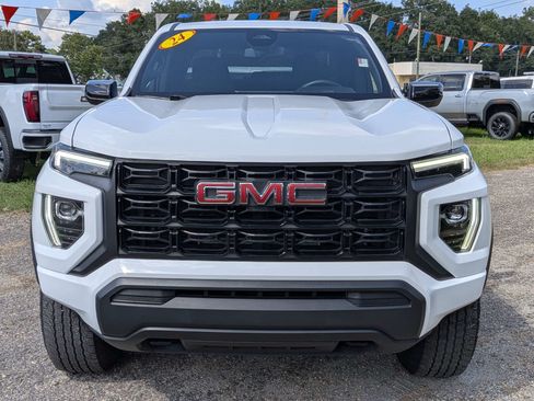 Used 2024 GMC Canyon Elevation RWD image 9