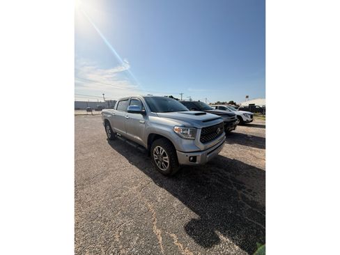 Used 2021 Toyota Tundra Platinum AWD/4WD image 9