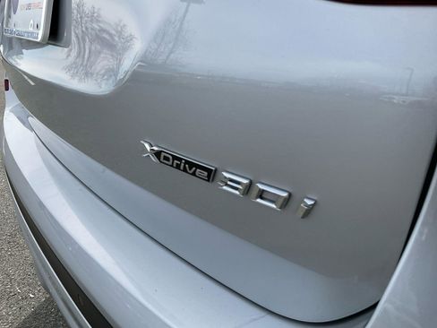 Used 2021 BMW X3 xDrive30i w/ Convenience Package AWD/4WD image 17