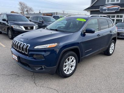 Used 2018 Jeep Cherokee Latitude Plus w/ Cold Weather Group