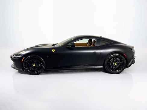 Certified 2024 Ferrari Roma RWD image 7