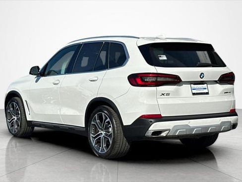 Used 2023 BMW X5 sDrive40i w/ Climate Comfort Package RWD image 3