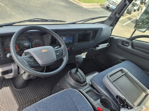 New 2025 Chevrolet Low Cab Forward 5500 XD image 7