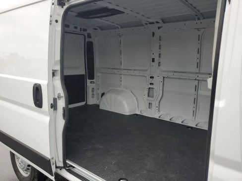 Used 2025 RAM ProMaster 2500 w/ Safety Group image 22