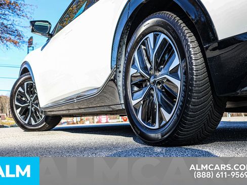 Used 2022 Kia EV6 Wind image 16