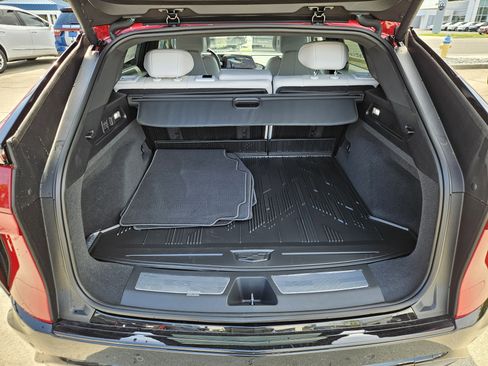 New 2025 Cadillac Lyriq Sport image 12