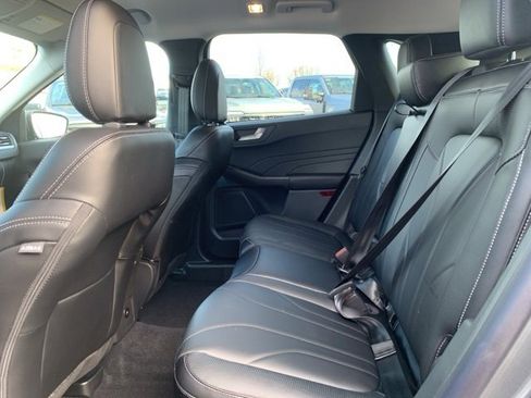 New 2025 Ford Escape Base w/ PHEV Premium Package image 9