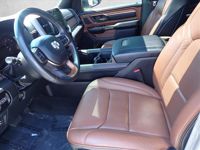 Used 2024 RAM 1500 Limited AWD/4WD image 12