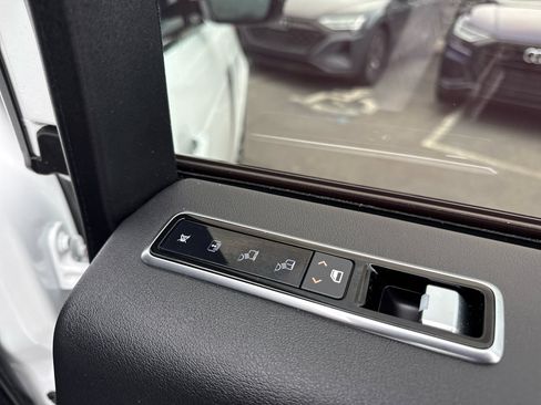 Used 2021 Land Rover Range Rover Westminster Edition image 34