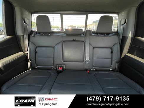 Used 2021 Chevrolet Silverado 1500 LT Trail Boss w/ Convenience Package II AWD/4WD image 29