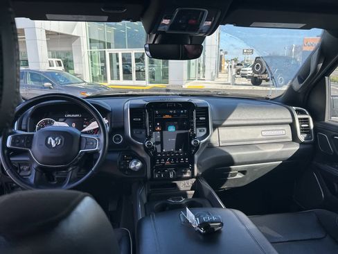 Used 2023 RAM 1500 Laramie image 32