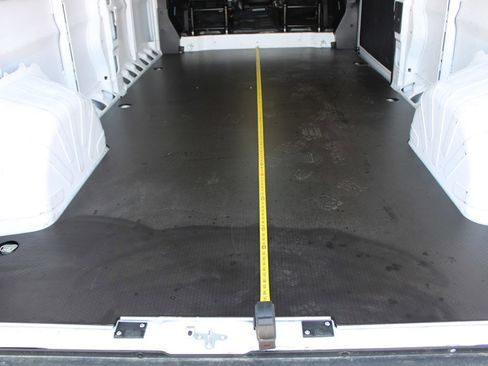 Used 2023 RAM ProMaster 2500 w/ Premium Convenience Group (B) image 17