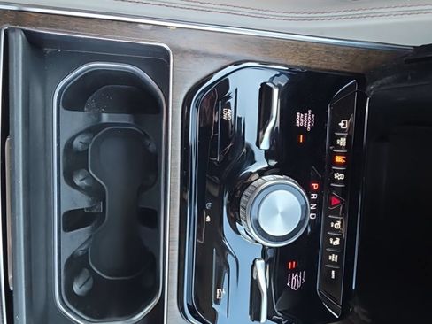 Used 2022 Jeep Grand Wagoneer Series II w/ Convenience Group III AWD/4WD image 34