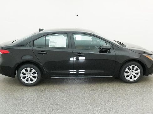 New 2026 Toyota Corolla LE image 11