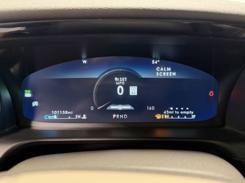 Used 2021 Lincoln Aviator Reserve w/ Equipment Group 202A image 17