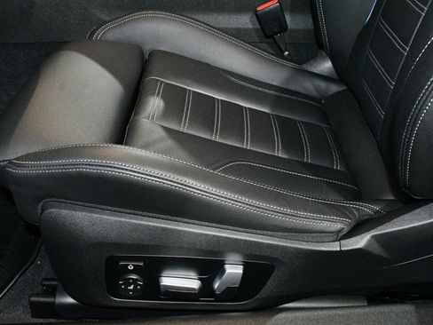 Used 2023 BMW M2 w/ Lighting Package image 13