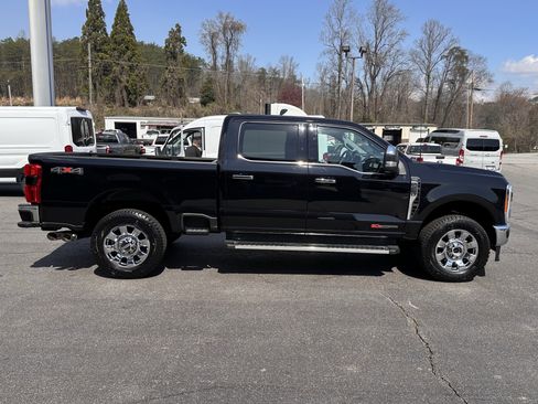 Used 2023 Ford F250 Lariat w/ Chrome Package AWD/4WD image 5