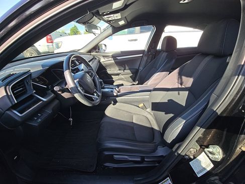 Used 2019 Honda Civic Sport image 6