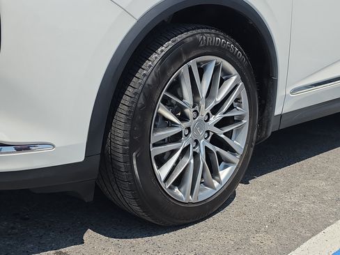 Used 2022 Acura MDX SH-AWD w/ Advance Package image 11