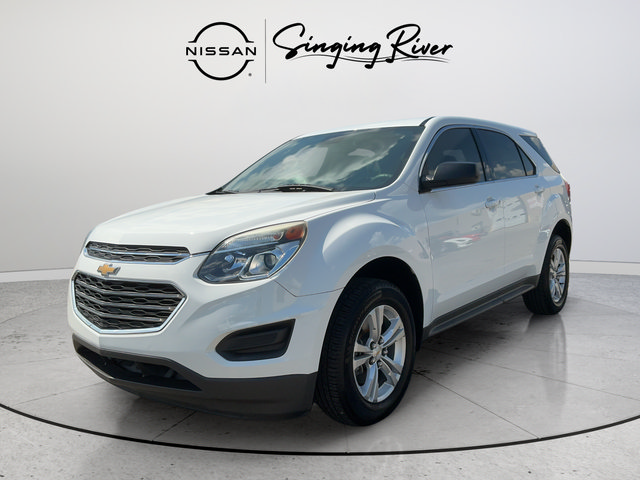 Used 2017 Chevrolet Equinox LS FWD image 3