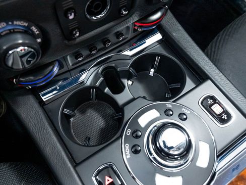 Used 2012 Rolls-Royce Ghost RWD image 82